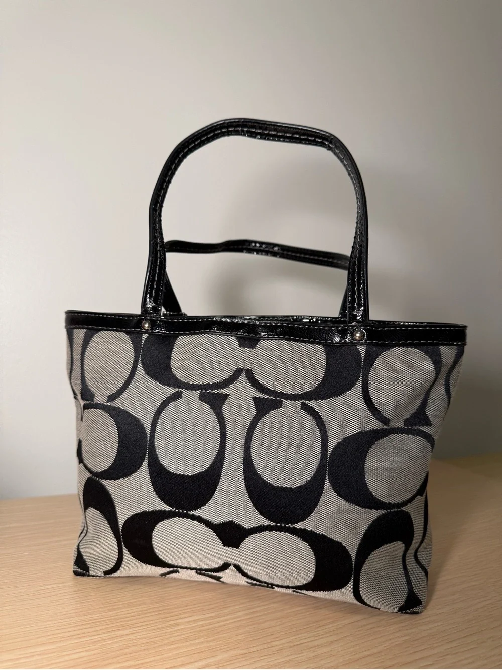 Vintage Y2K Coach Signature Stripe Small Tote Bag Black/Gray Jacquard F15112